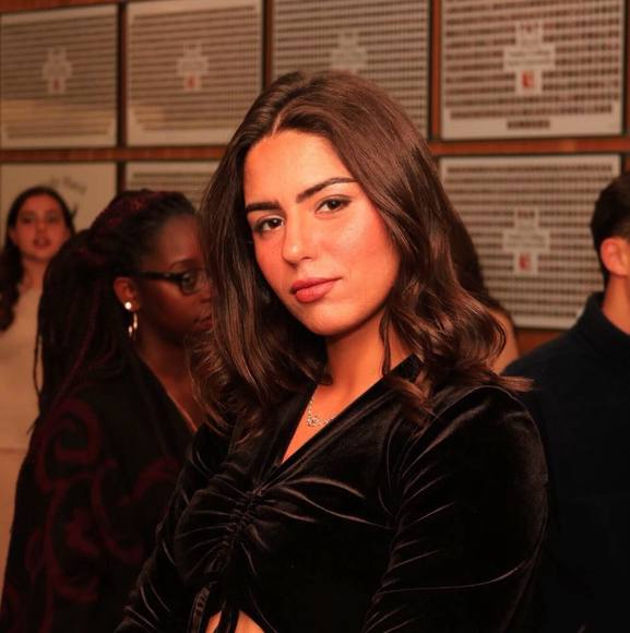 Meet your Posher, Paky - Picture 1 of 1